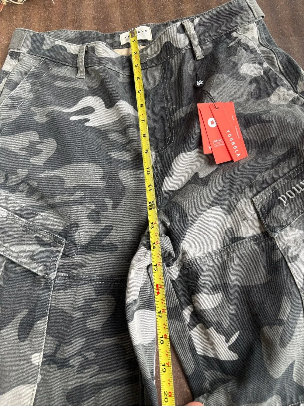 New with tags YoungLA unisex Camo Cargo Jeans with Orange Brand Tags size medium